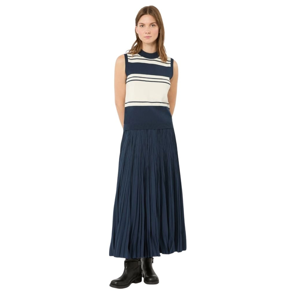 Nazione Stretch Viscose Womens Sleeveless Jumper 2625366051600