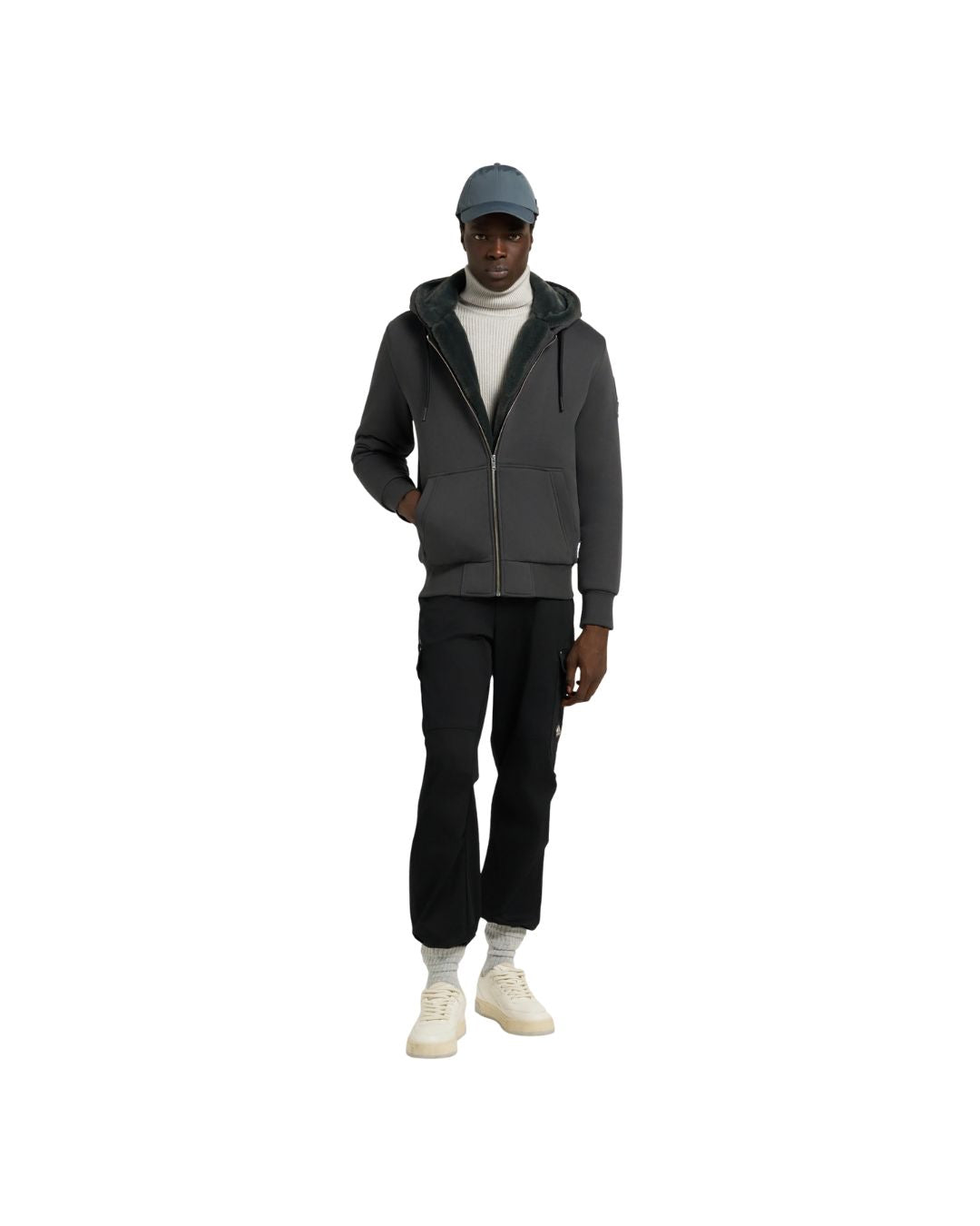 Classic Bunny Mens Hoodie M32MS600