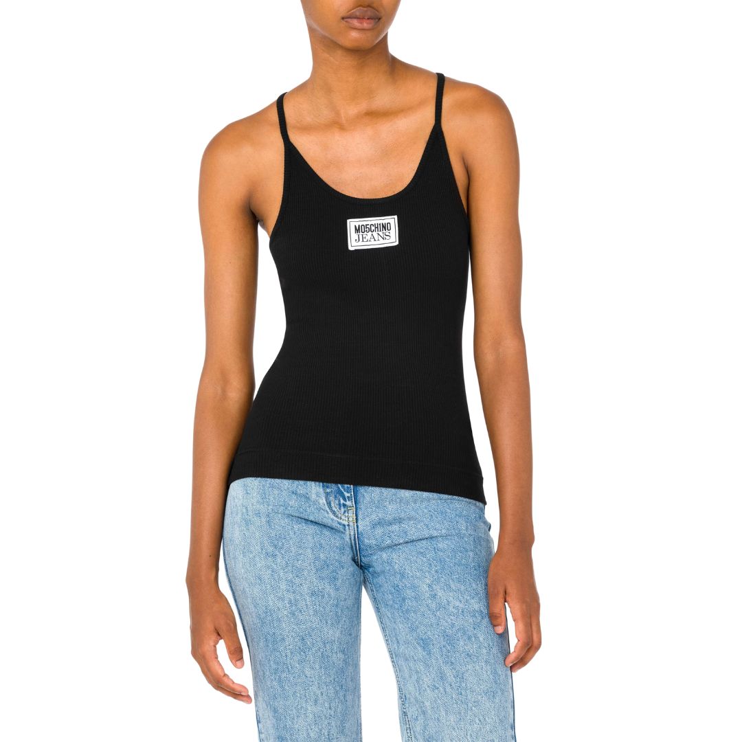 MOSCHINO DEBUTS 