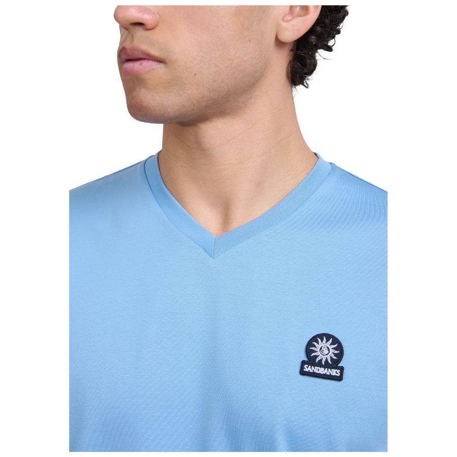 V-Neck Badge Logo Mens T-Shirt MBT29