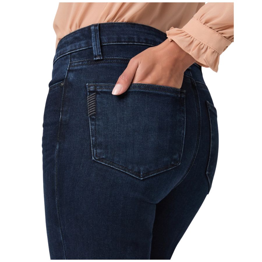 Genevieve 32in Womens Flare Jeans 6725F72