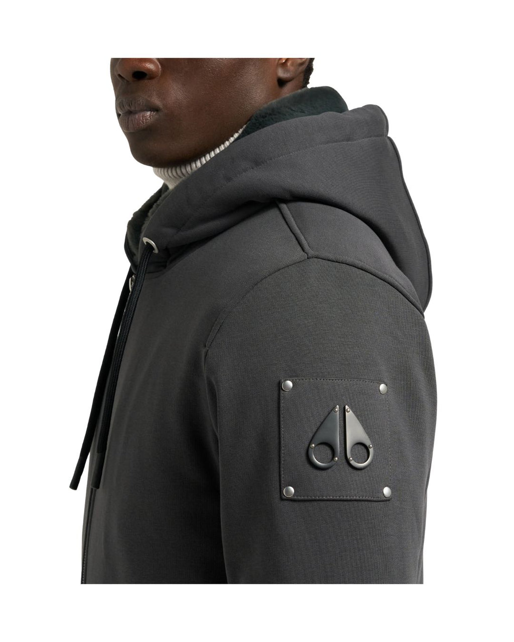 Classic Bunny Mens Hoodie M32MS600