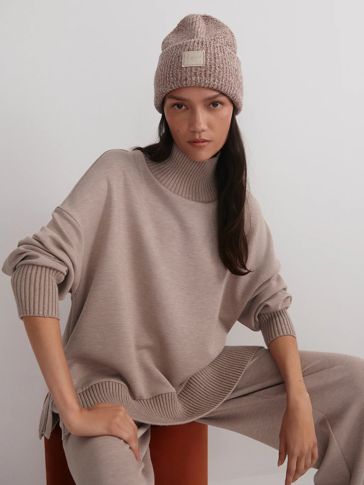Barker High Neck Sweat VAR01763